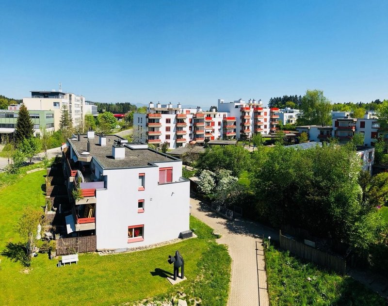 Foto 7 di Bim Hasel 22, Zollikofen