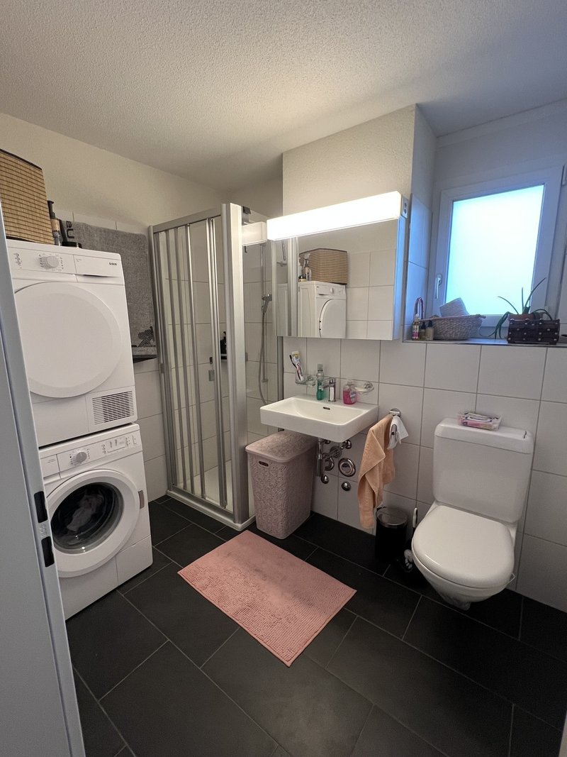 Foto 5 di Auwiesenstrasse, Zürich