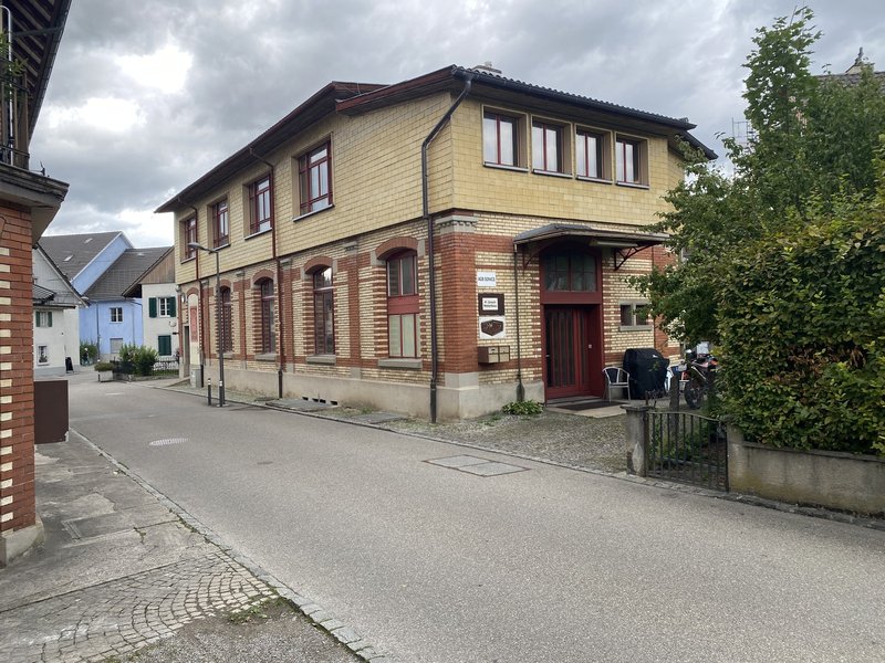 Foto 2 di Stiegweg 1, Bassersdort