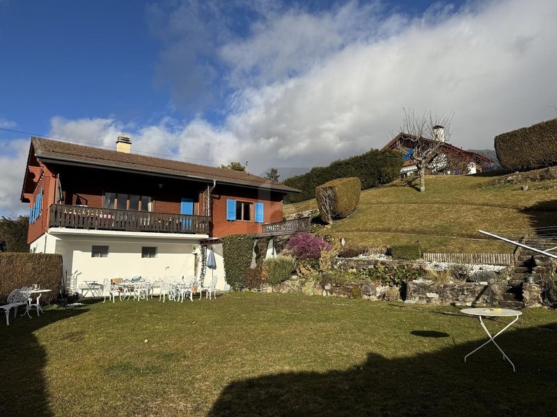 Foto 1 di Sur demande, St-Légier-La Chiésaz