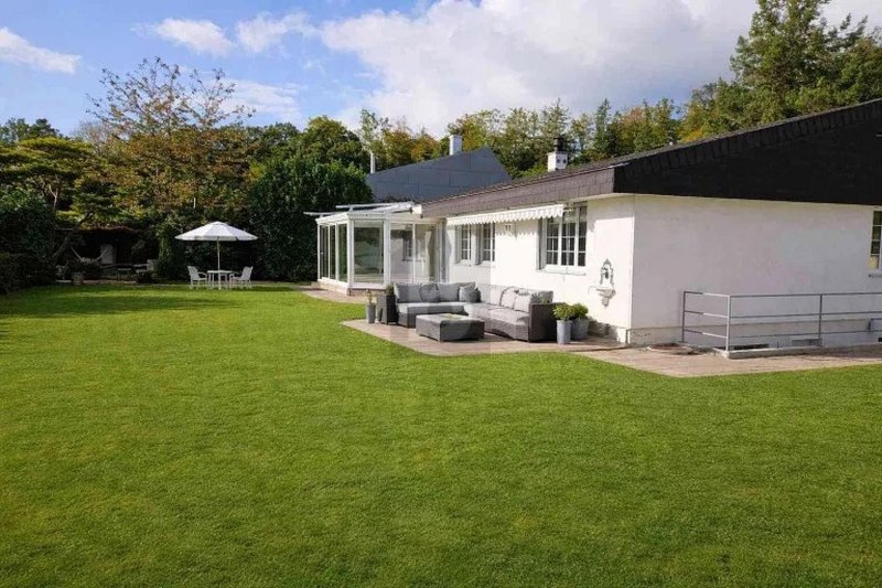 Foto 1 di Auf Anfrage, Hofstetten SO