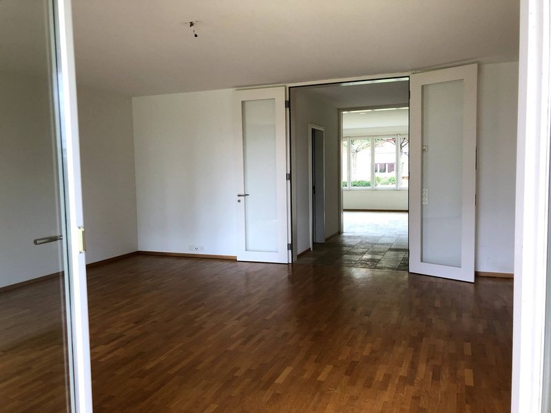 Photo 1 of Oberwil BL