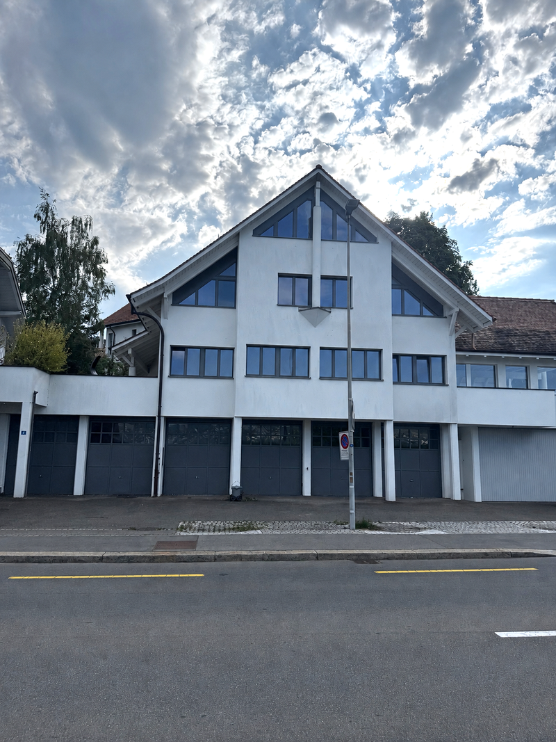Foto 1 di Oberrieden