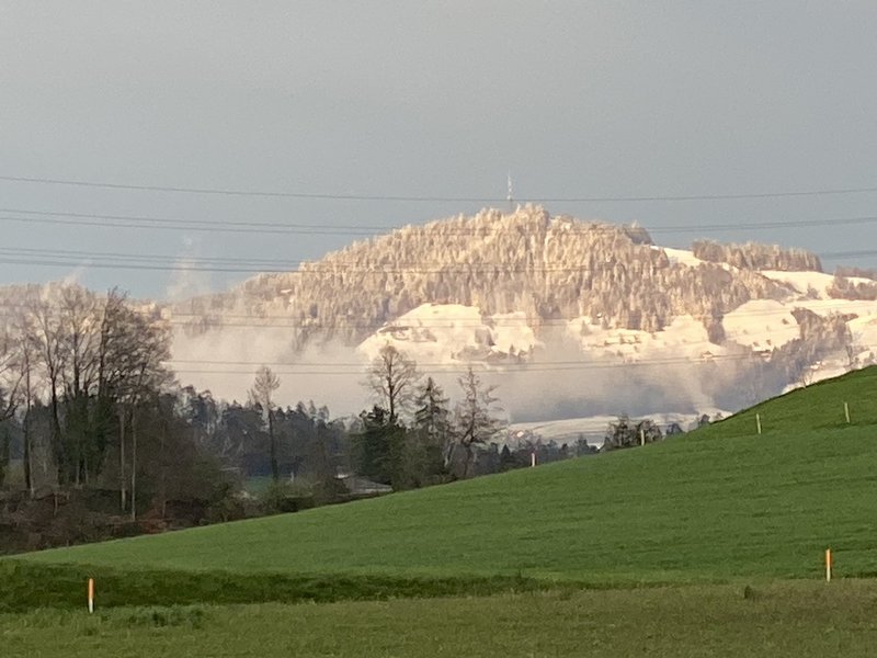 Foto 3 di Büel 1, Grüningen