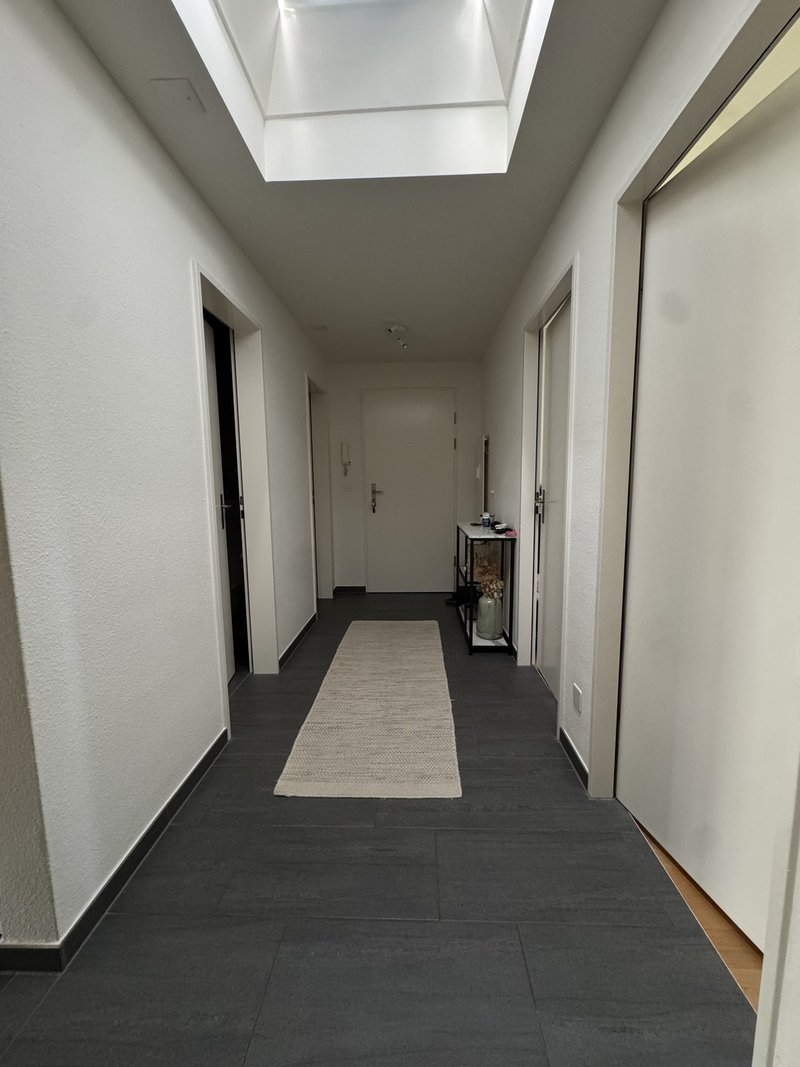 Photo 5 of Aesch