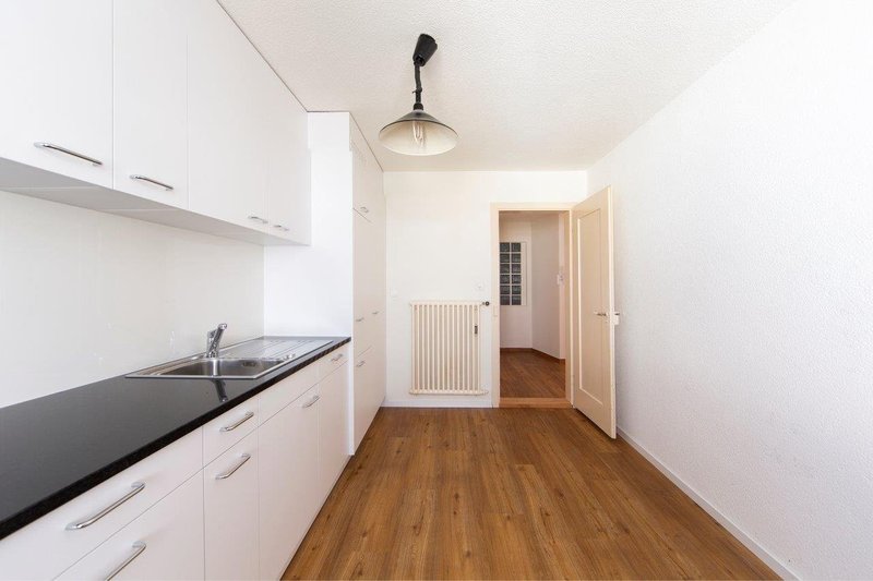 Photo 4 of Kirchstr. / Postgasse 23 16/po, Glarus