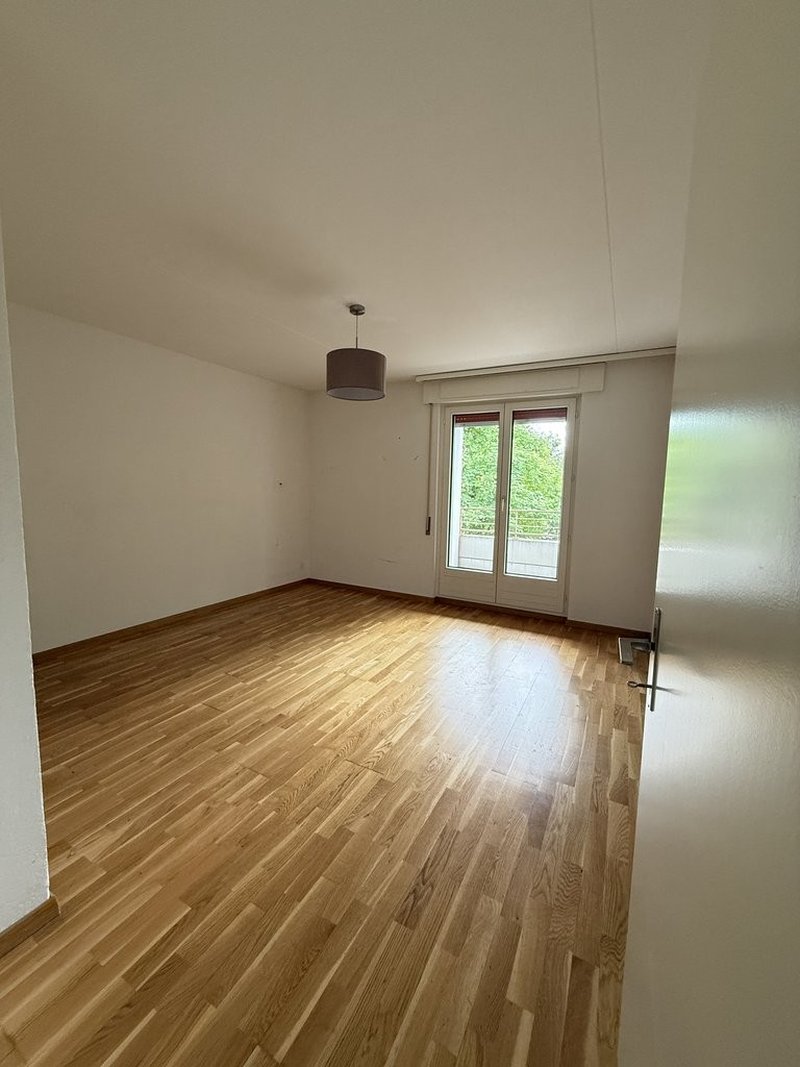 Foto 3 di Atrium 8, Wünnewil-Flamatt