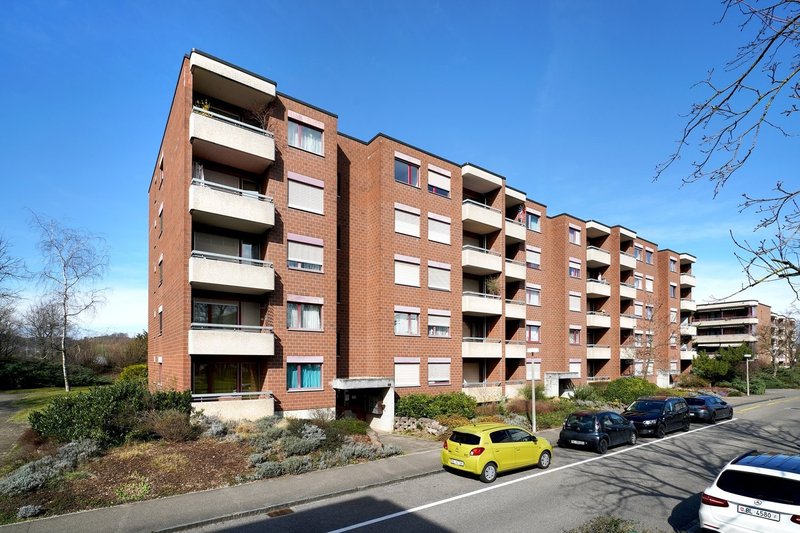 Foto 1 di Aesch BL