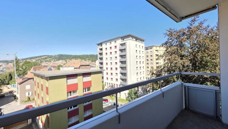 Photo 8 of Rue du Grenier 27, La Chaux-de-Fonds