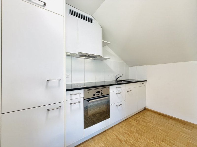 Photo 2 de Hauptstrasse 9, Aesch