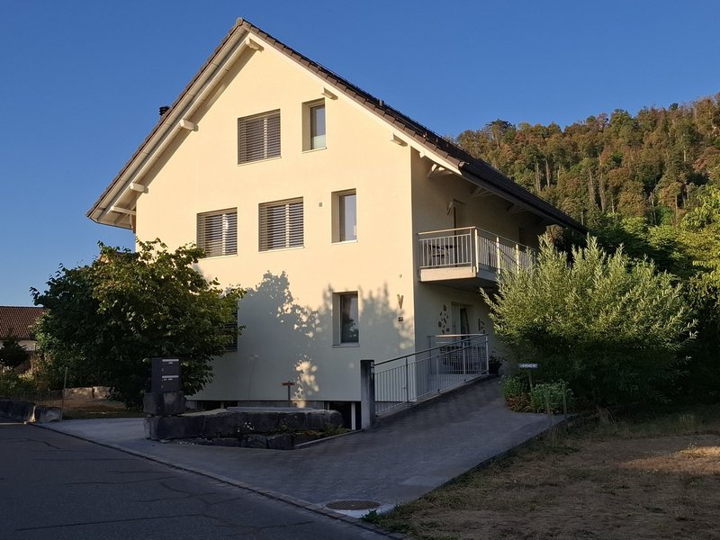 Foto 2 di Schürmattstrasse 47, Villigen