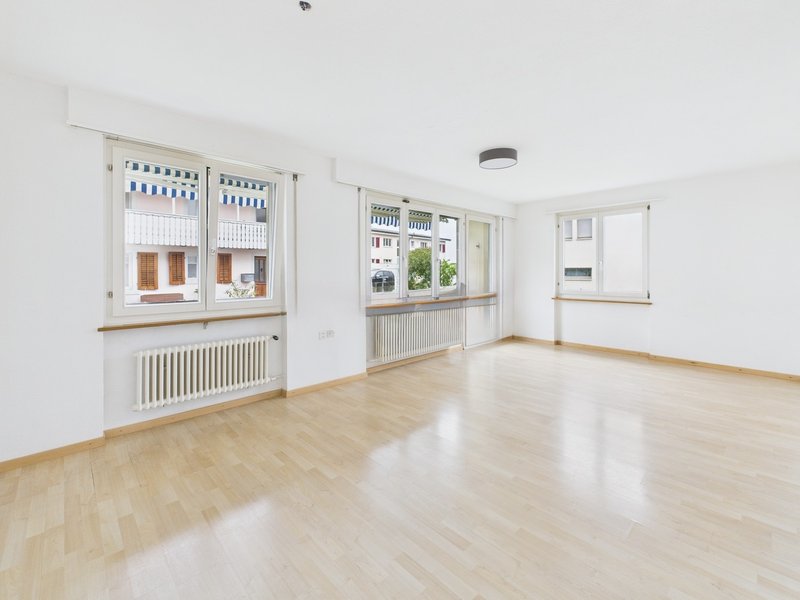 Foto 1 von Full-Reuenthal