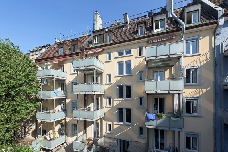 Foto 2 di Friesenbergstrasse 12, Zürich
