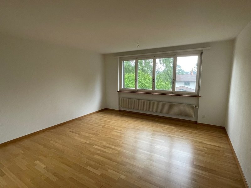 Foto 3 di Rosenmattstrasse 11, Lyss