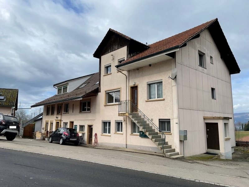 Foto 1 von Vully-les-Lacs