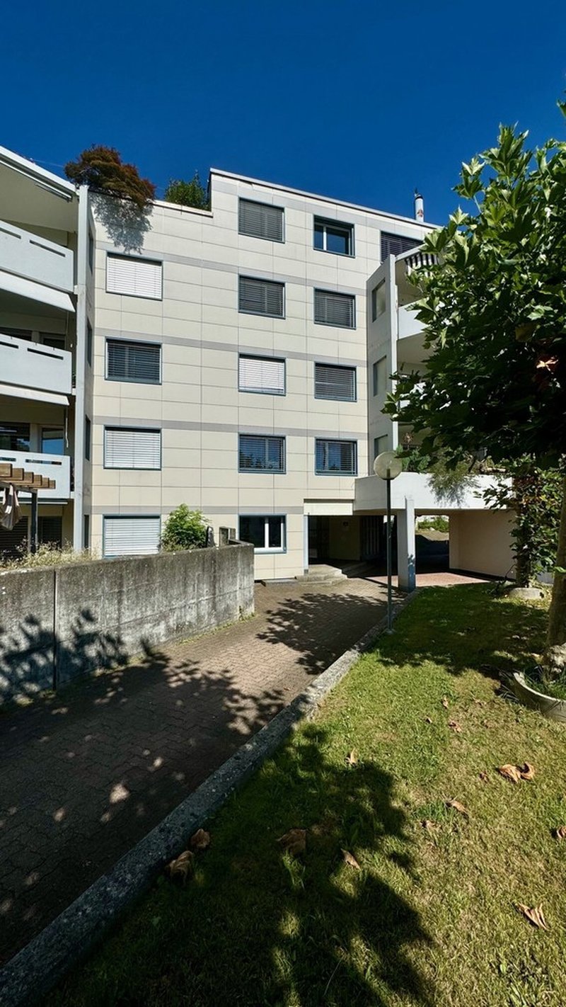 Foto 1 von Steinstrasse 62, Adlikon