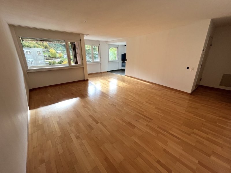 Foto 2 di Stauwehrstrasse 43, Schönenwerd