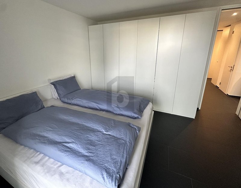 Foto 4 di Auf Anfrage, Zürich