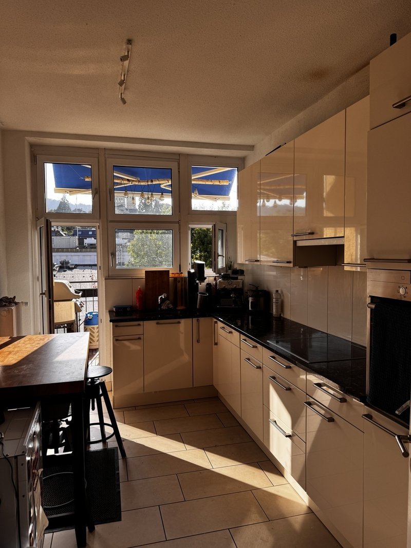 Foto 4 di Alfred-Escher-Strasse, Zurich