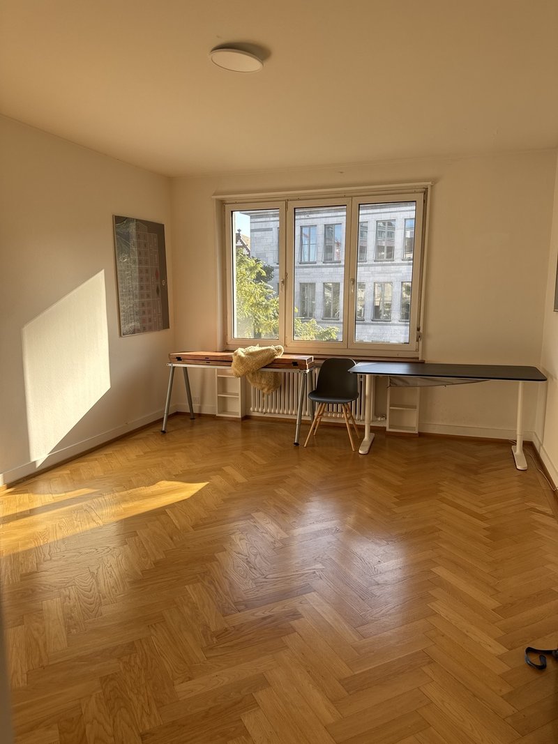 Foto 6 di Alfred-Escher-Strasse, Zurich