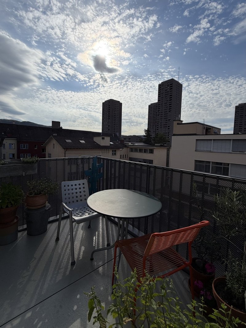 Photo 2 of Hardstrasse 73, Zürich