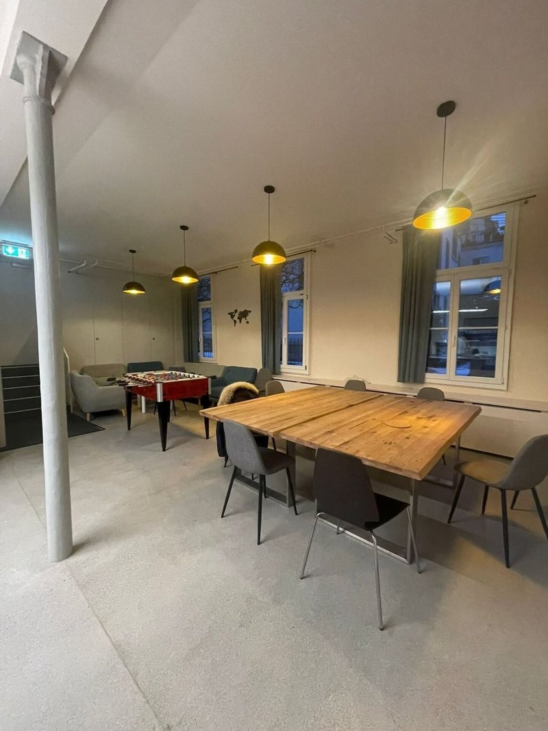 Photo 3 de Blumenaustrasse 32, EG Zimmer 2,, St. Gallen