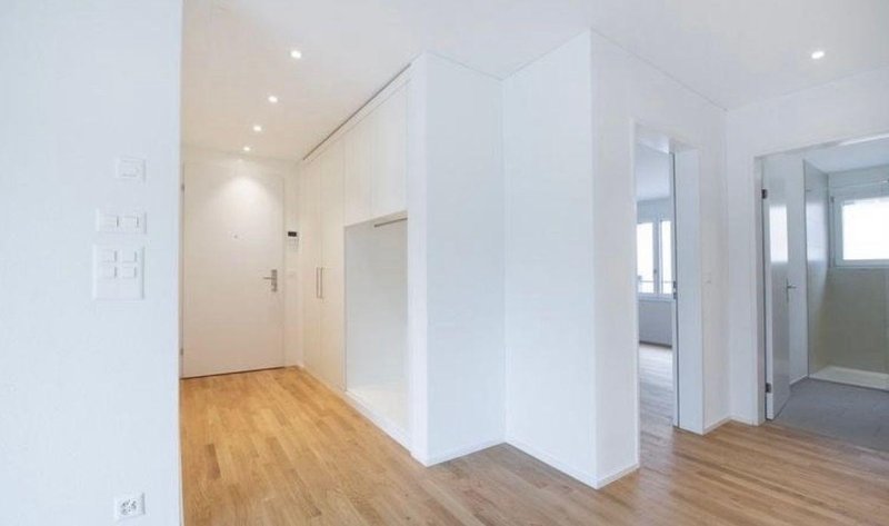Photo 2 of Wehntalerstrasse 426, Zürich