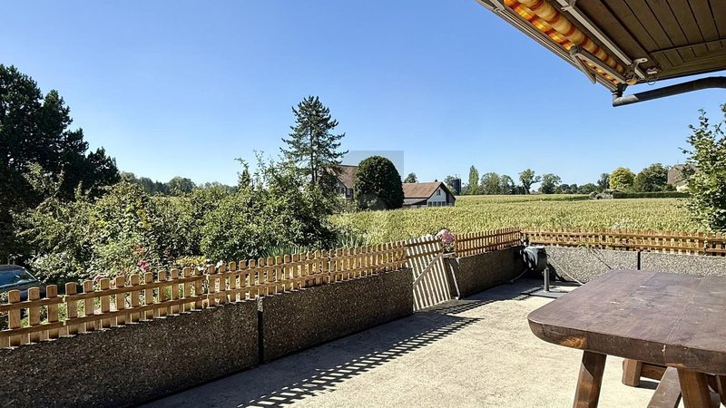 Foto 3 di Auf Anfrage, Säriswil
