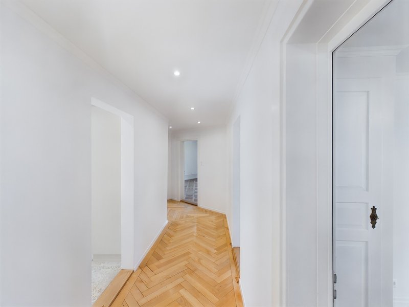 Foto 3 di Badenerstrasse 157, Zürich