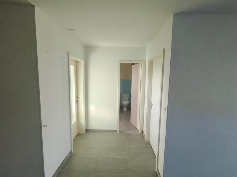 Foto 2 von Rue de la Fleur-de-Lys 31, Marin-Epagnier