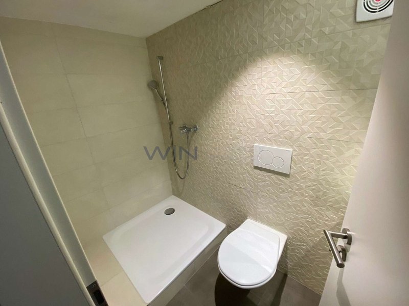 Photo 5 of Landstrasse 46, Netstal