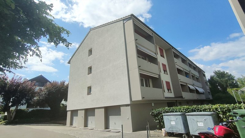 Photo 1 de Aesch BL