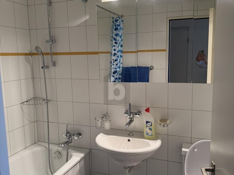 Foto 2 von Auf Anfrage, Basel