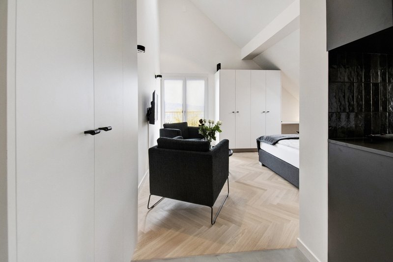 Foto 4 di Restelbergstrasse 28, Zürich