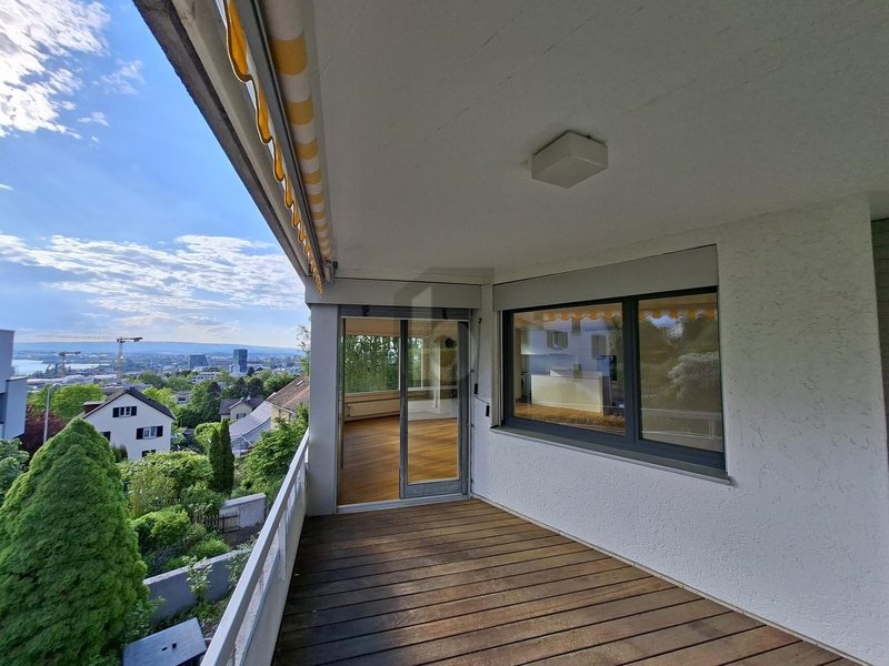 Photo 1 of Zug