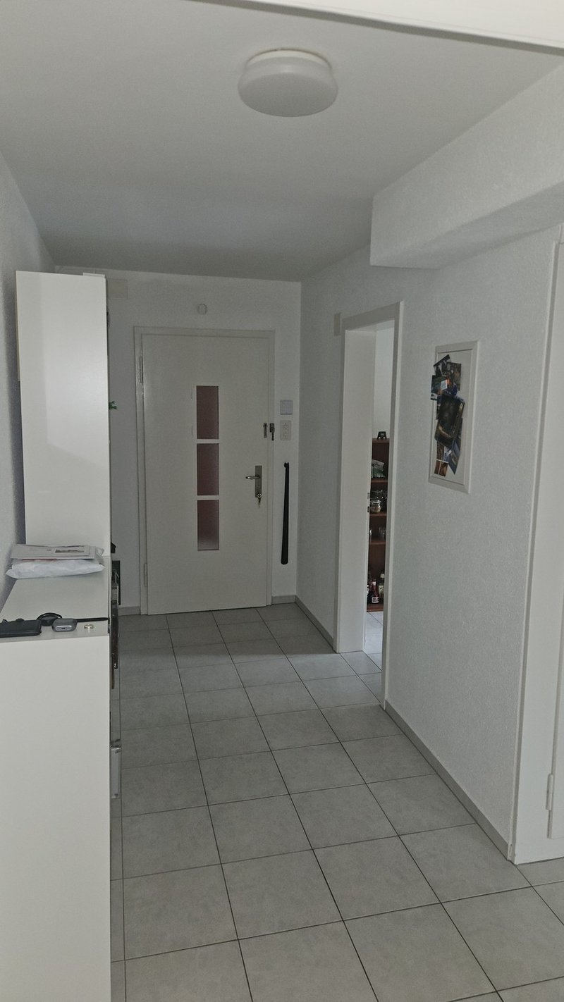 Foto 4 di Staatsstrasse 165, Hünibach