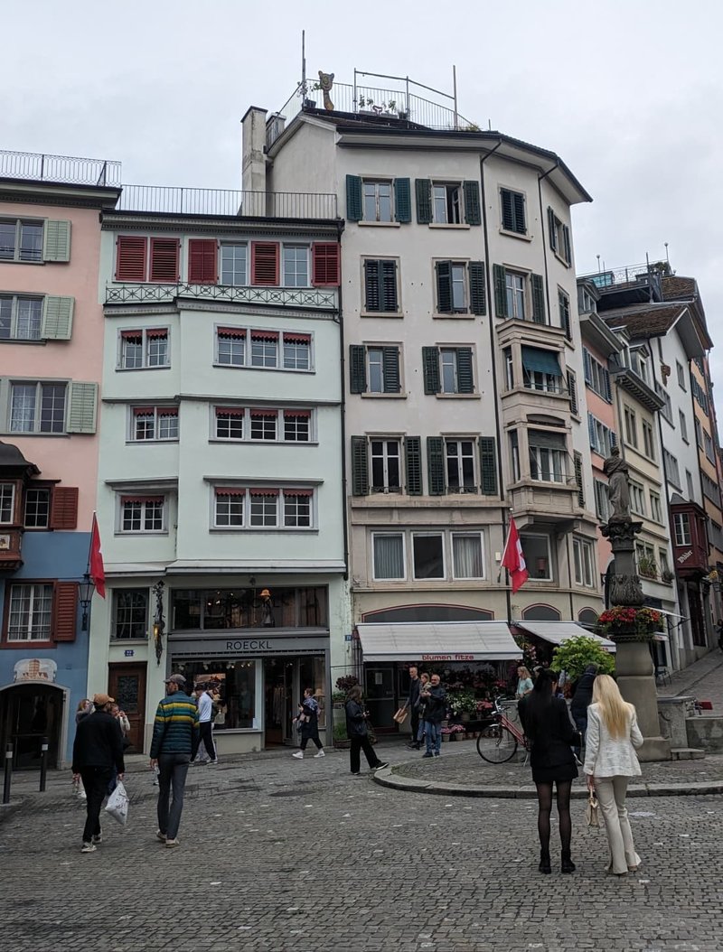 Foto 2 di Zürich