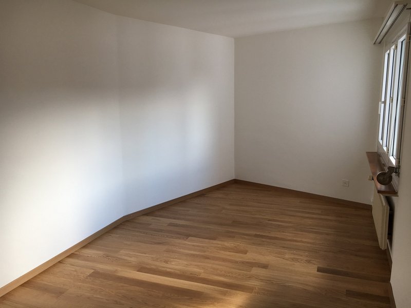 Photo 4 de Glärnischstrasse 7a, Tann