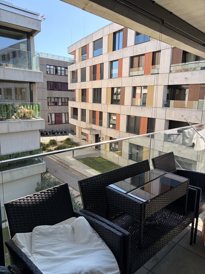 Photo 4 of Rue des Entrepôts 8, Renens