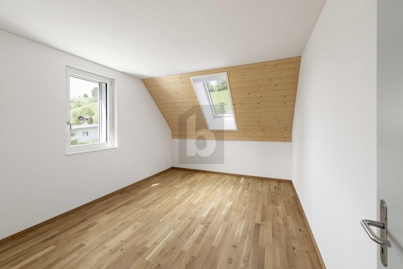 Foto 3 di Auf Anfrage, Huttwil