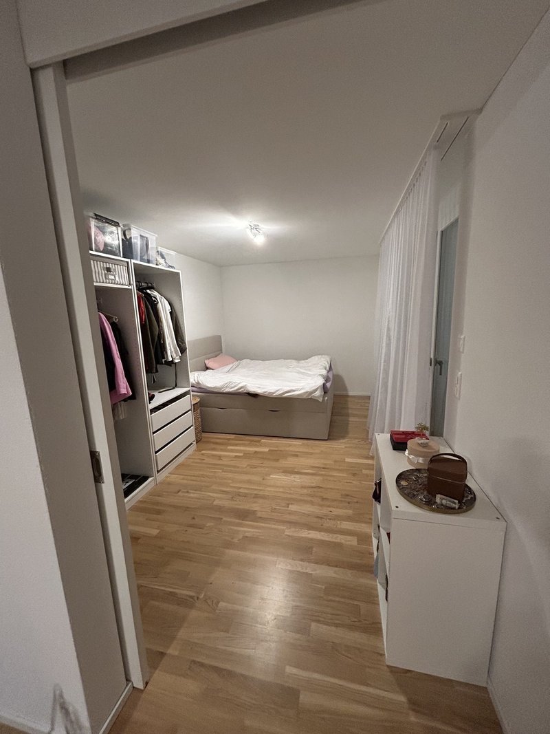 Foto 6 di Schaffhauserstrasse 453, Zürich
