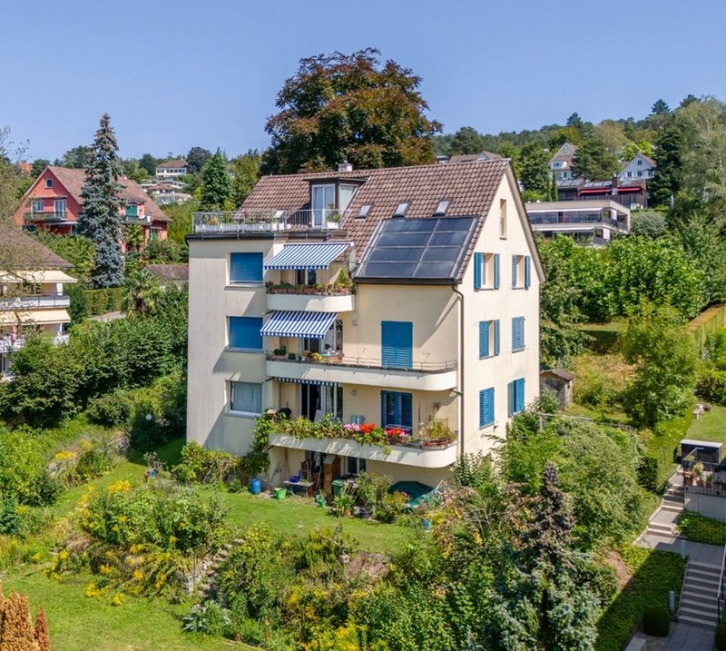 Photo 2 de Zürichstrasse 105, Küsnacht