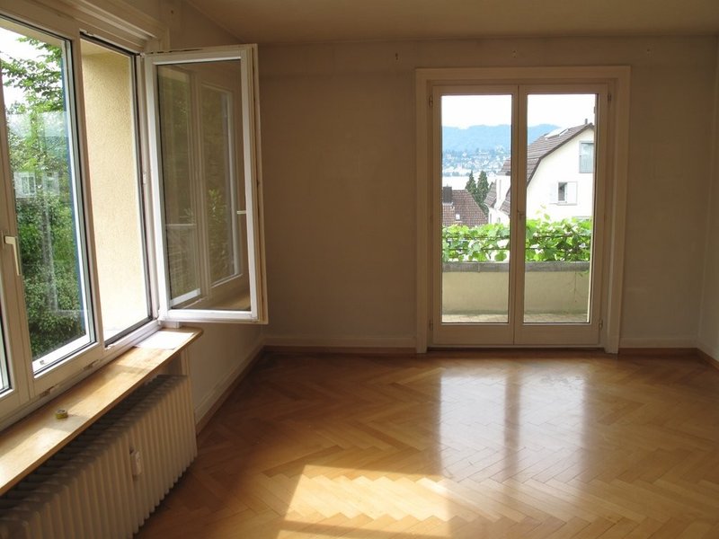 Photo 7 de Zürichstrasse 105, Küsnacht