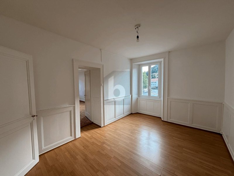 Photo 3 of Sur demande, Fleurier