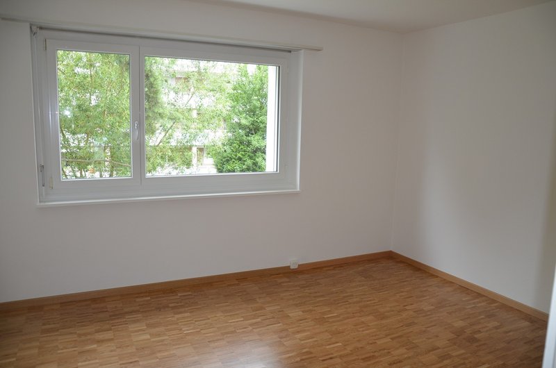 Foto 3 di Burstwiesenstrasse 80, Zürich
