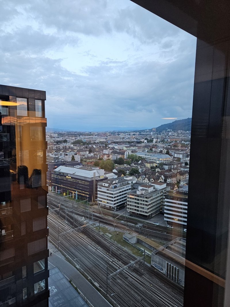 Foto 4 di Vulkanstrasse 110c, Zürich