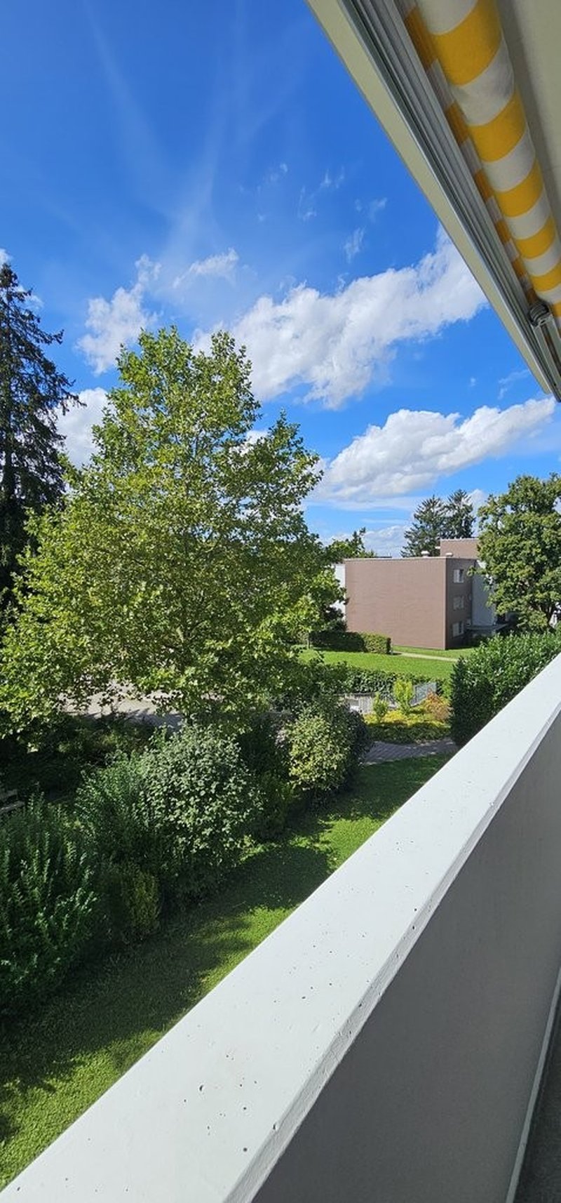Photo 2 de Neumattstrasse 23, Urdorf