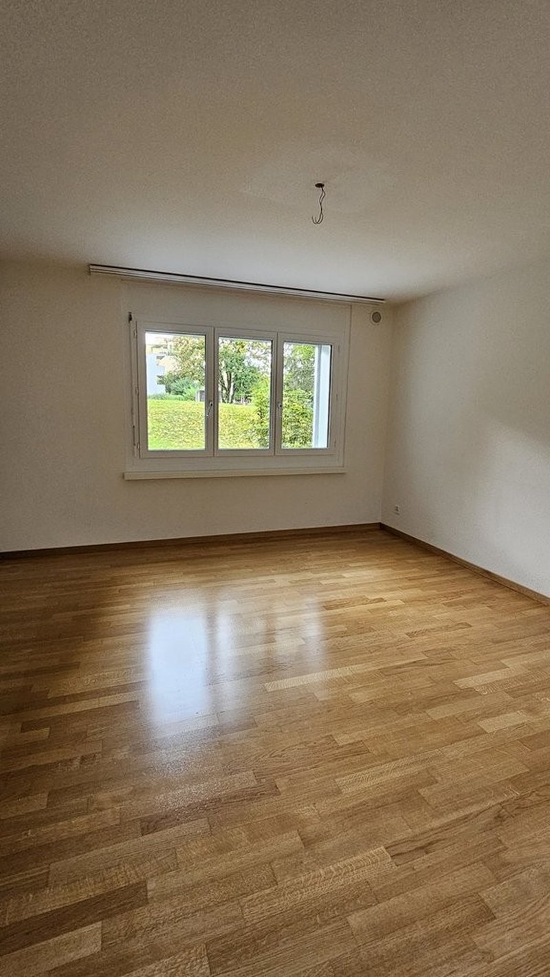 Photo 8 de Neumattstrasse 23, Urdorf