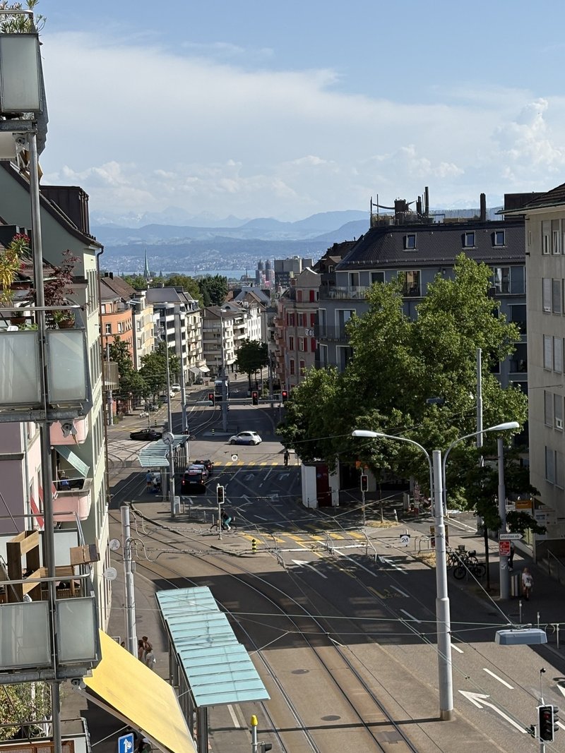 Photo 6 of Hofwiesenstrasse 12, Zürich