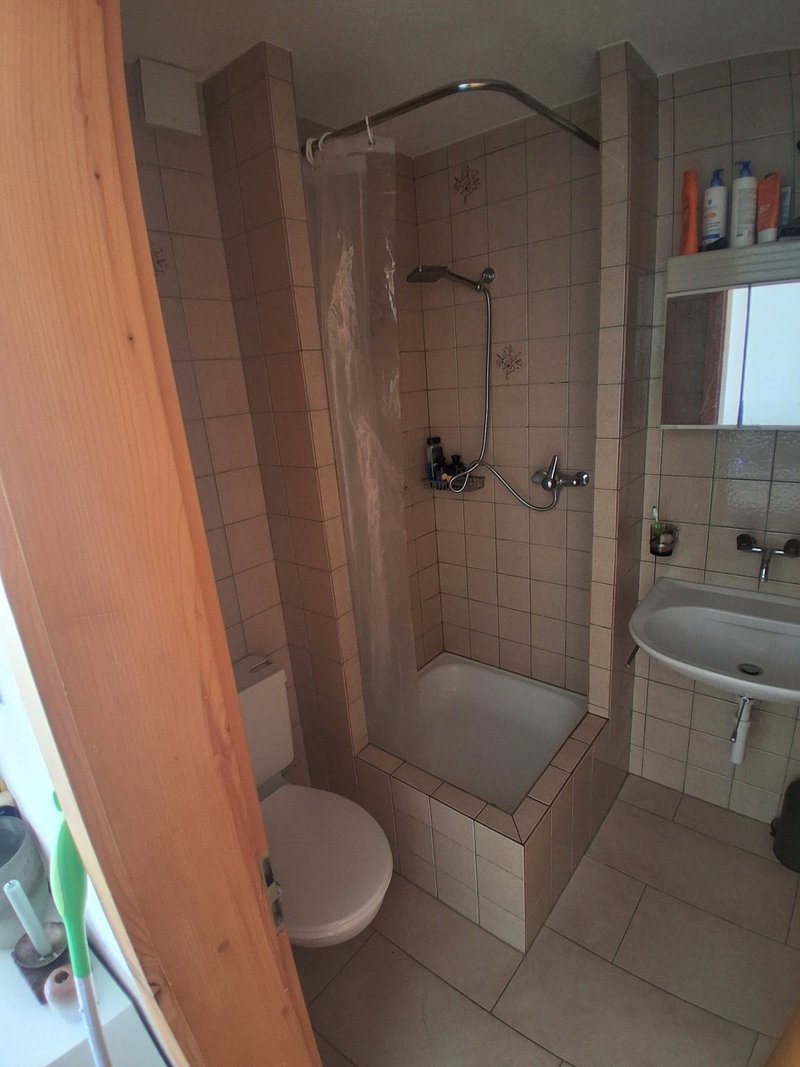 Foto 4 di Ahornstrasse 1, Frutigen